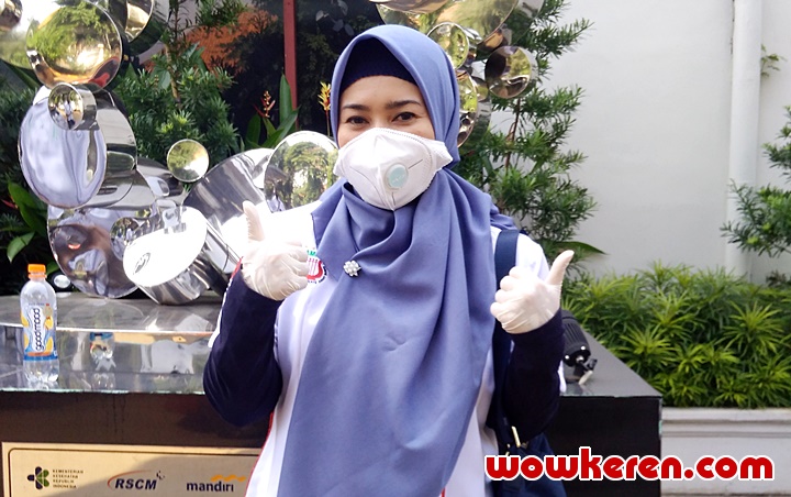 Ikke Nurjanah Mengimbau Kepada Masyarakat Untuk Tetap Di Rumah