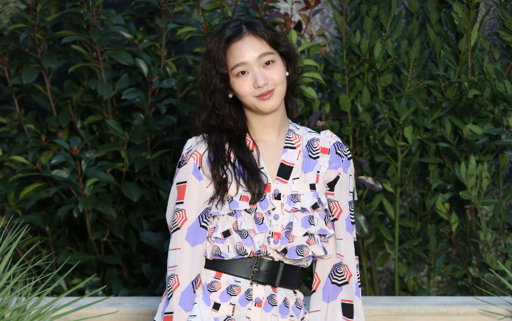 Kim Go Eun Disebut Manusia Chanel Hakekatnya, Masyarakat Sindir Jennie? Kim Go Eun Disebut Manusia Chanel Hakekatnya, Masyarakat Sindir Jennie?