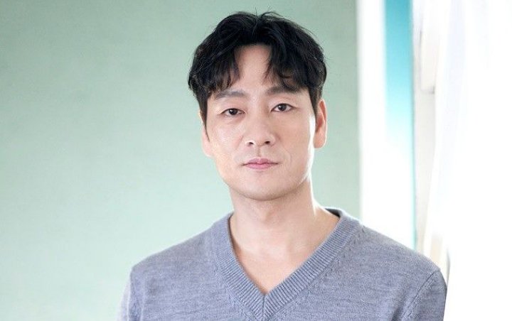 Park Hae Soo Puji Kecakapan Akting Lee Je Hoon dan Choi Woo Shik Cs di Time To Hunt Park Hae Soo Puji Kecakapan Akting Lee Je Hoon dan Choi Woo Shik Cs di Time To Hunt