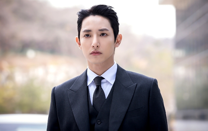 Lee Soo Hyuk Telanjang Dada Di Born Again Langsung Diperingatkan Fans