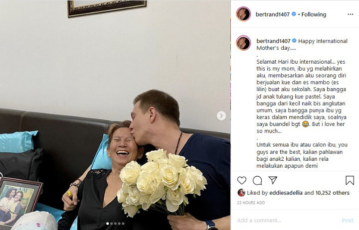 Rayakan Hari Ibu Internasional, Bertrand Antolin Bangga Jadi Anak Tukang Kue Pastel