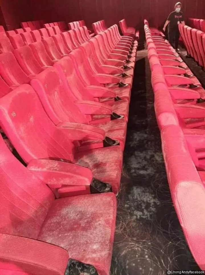 Foto Kursi Bioskop Berjamur Akibat Lockdown di Malaysia Viral, Berbahaya Bagi Kesehatan?