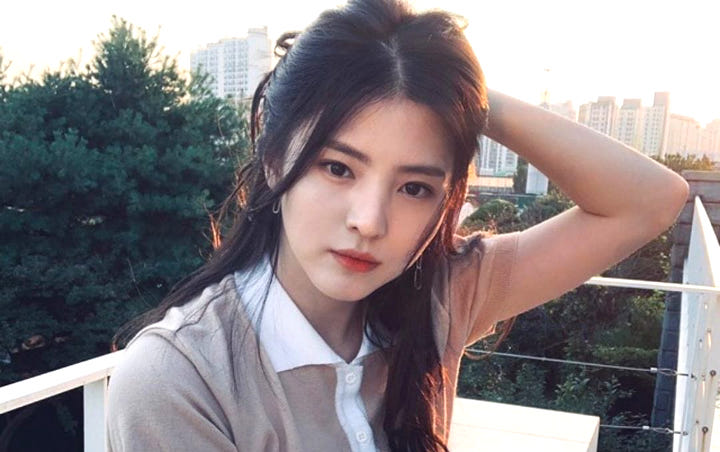 Han So Hee Jadi Teladan Iklan Baju, Bisa Kebanggaan Indah Sampai Diperbandingkan dengan Hwasa Han So Hee Jadi Teladan Iklan Baju, Bisa Kebanggaan Indah Sampai Diperbandingkan dengan Hwasa