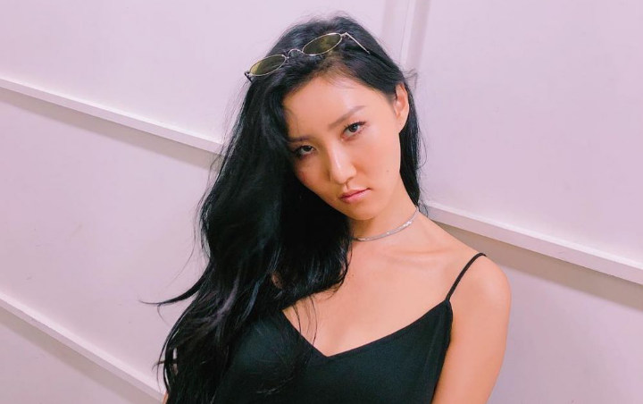 Hwasa Mammoo Centil dan Seksi di Kamar Mandi, Kecantikannya Tuai Pujian