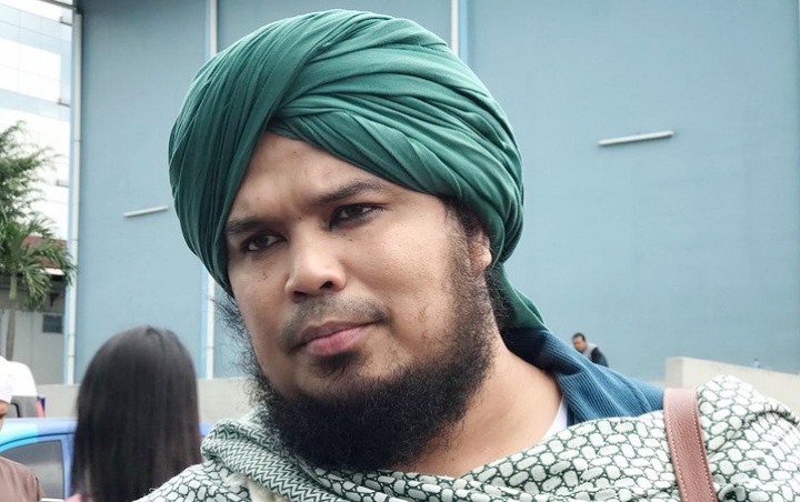 Jerinx SID Masih Ngotot Debat, Ustaz Derry Sulaiman Ikut Buka Suara Soal Agama Itu Konspirasi