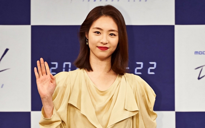Lee Yeon Hee Nikahi Pria Non-Selebriti Juni Mendatang, Publik Curiga Calon Suami Konglomerat