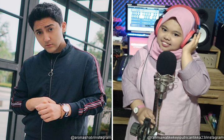 Aaron Ashab Buat Reaksi Kocak Kekeyi Review Oreo Supreme, Mewakili Opini Publik