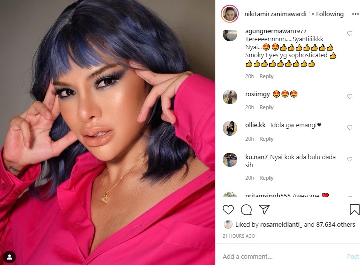 Nikita Mirzani Tampil Beda Dengan Berponi, Bulu Tipis Di Dada Jadi Sorotan