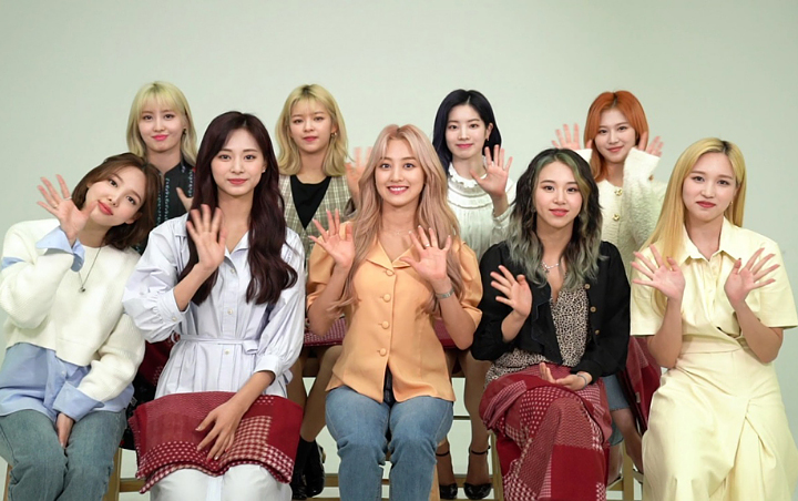 Twice Rilis Tracklist Album Comeback More & More, Lirik Nyanyian Utama Kembali Ditulis Bos JYP Twice Rilis Tracklist Album Comeback More & More, Lirik Nyanyian Utama Kembali Ditulis Bos JYP