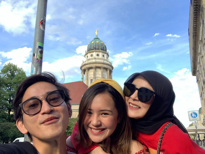 Kedekatan Bio One dan Ibunda Beby Tsabina