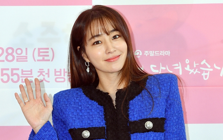 Pihak Dalam Bongkar Respons Dongkol Lee Min Jung Dituduh Nikmati Pesta Dikala Pandemi COVID-19 Pihak Dalam Bongkar Respons Dongkol Lee Min Jung Dituduh Nikmati Pesta Dikala Pandemi COVID-19