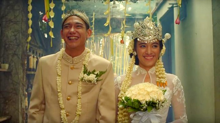 Ditto dan Ayu di Film 'Teman Tapi Menikah 2'