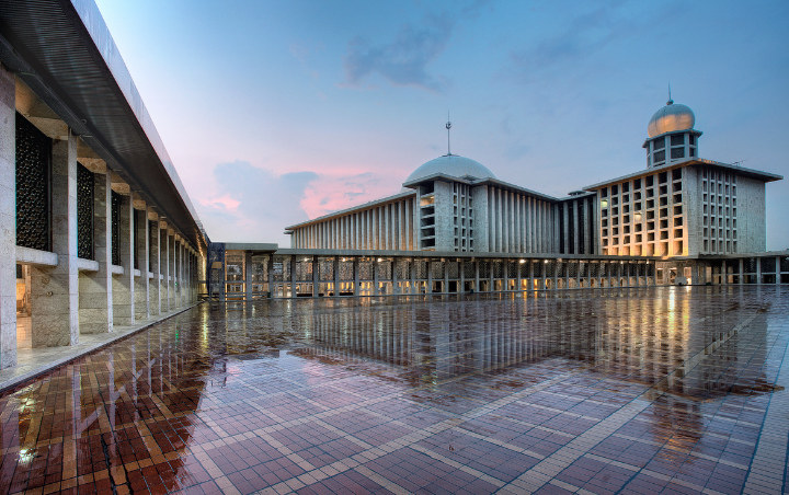 Pertama Kali Dalam Sejarah, Ini Cara Saksikan Takbir Virtual Masjid Istiqlal Dari Rumah 