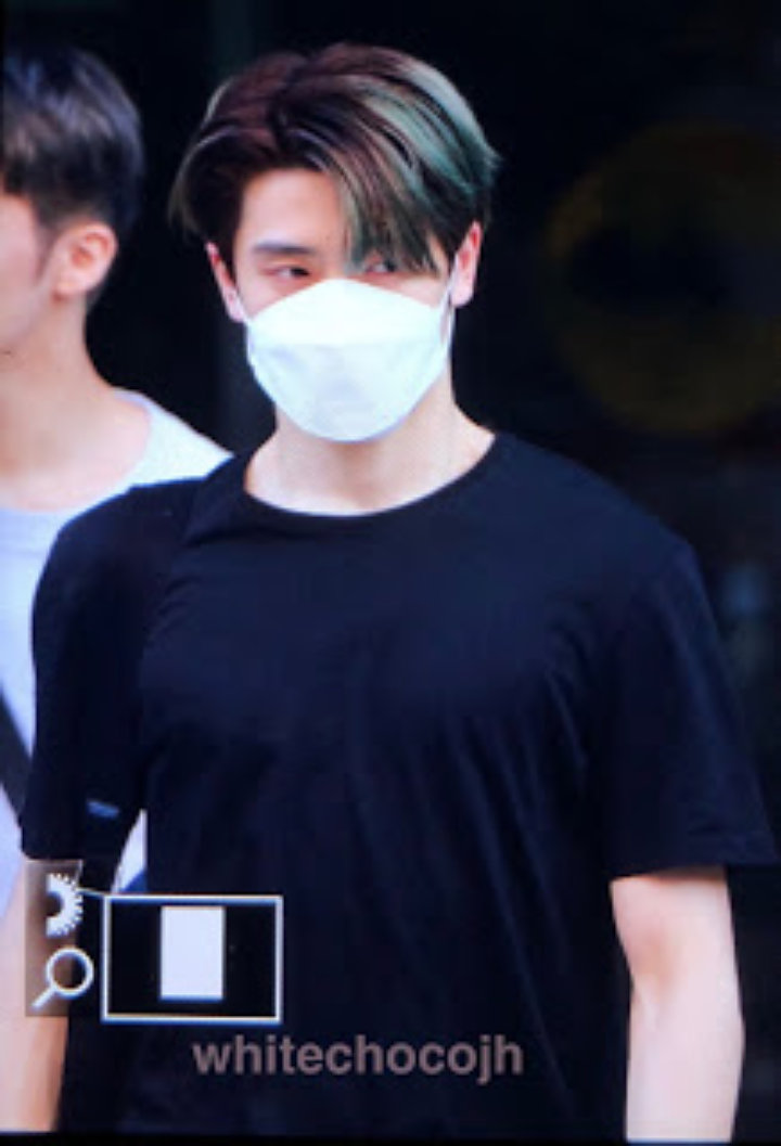 Gara-Gara Foto Ini, Ketampanan dan Bodi Seksi Jaehyun NCT 127 Jadi Bahan Gosip