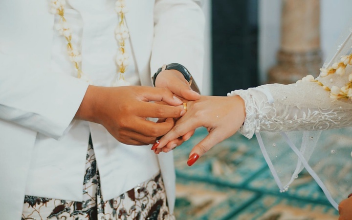 Akad Nikah di Rumah Ibadah Maksimal Dihadiri 30 Orang Saat New Normal
