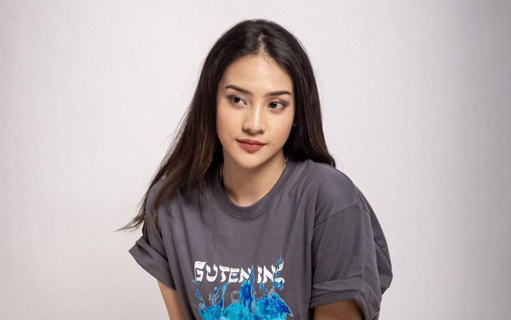 Anya Geraldine Nyolot Dibilang Tak Pernah Salat, Sindir yang Suka Umbar Ibadah