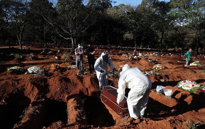 Brasil Catat Rekor Kematian Tertinggi COVID-19 1300 Kasus Dalam Sehari