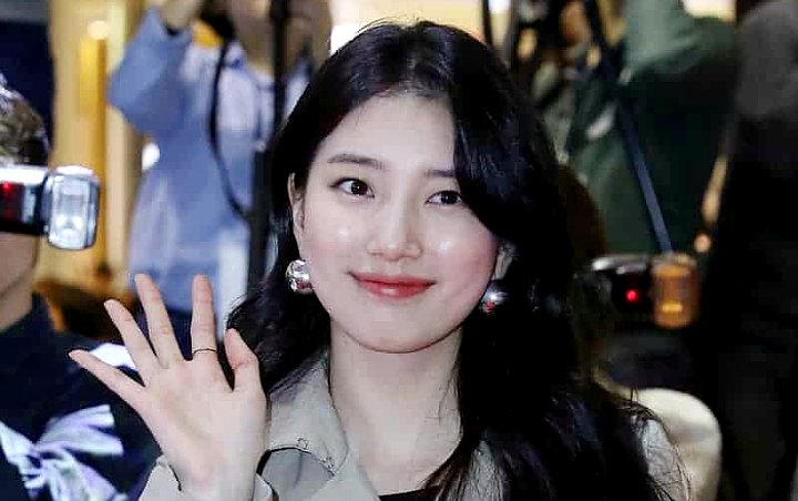 Baeksang Arts Awards 2020: Pose Bosan Suzy di Backstage Disebut Secantik Dewi Yunani