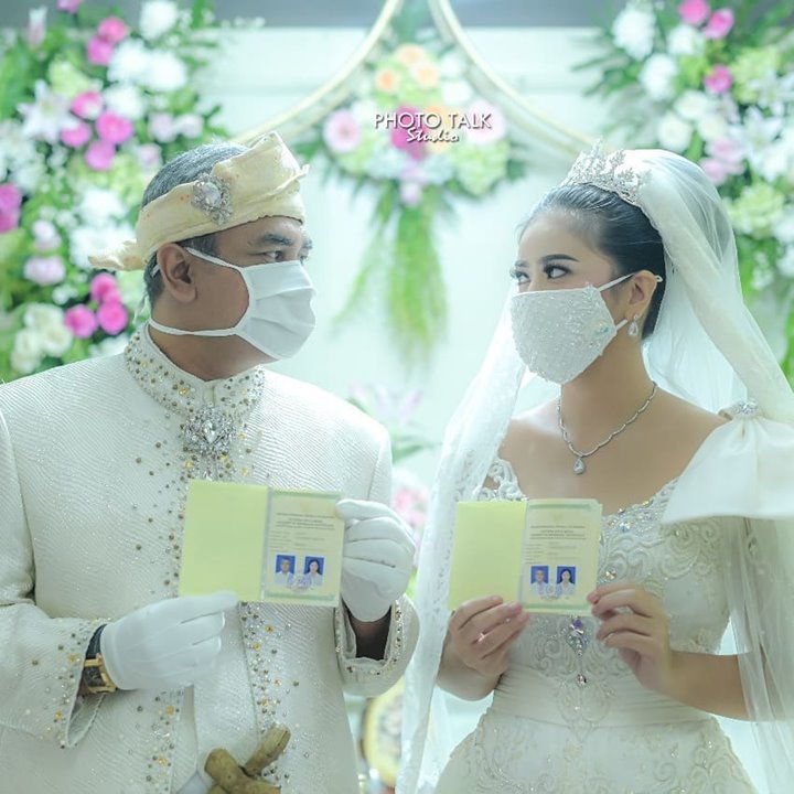 Pernikahan Dipercepat Meski Pandemi Corona Belum Reda