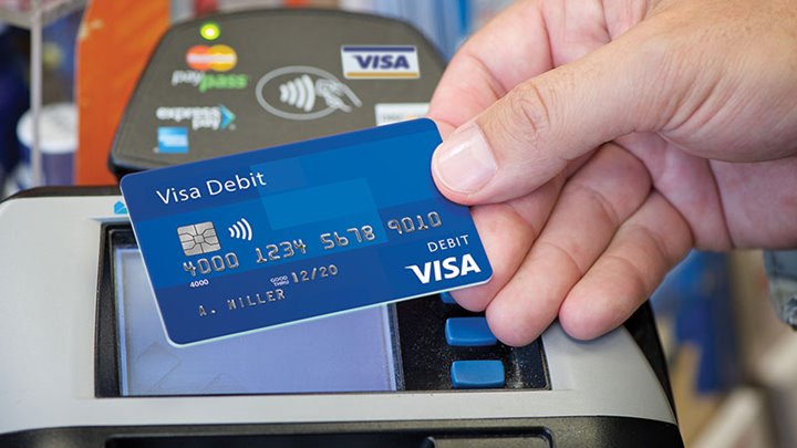 Kartu ATM atau Dompet Online