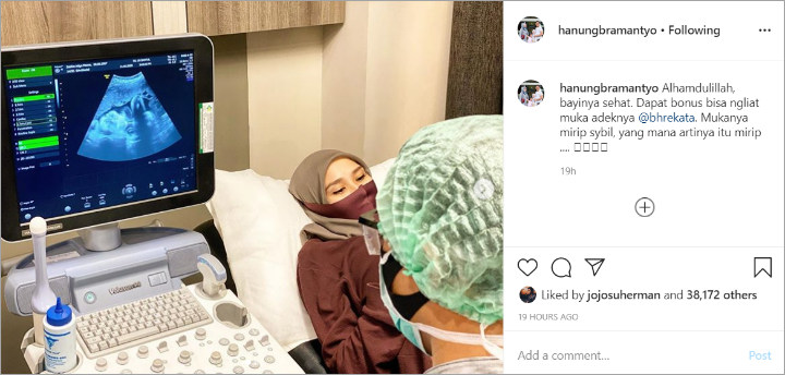 Hanung Bramantyo Pamer Wajah Anak Kelimanya, Zaskia Adya Mecca: Mirip Bapake Lagi
