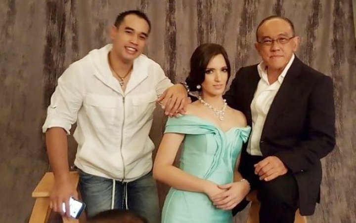 Nia Ramadhani Pamer Momen Bareng Papa Mertua Main Pantun, Akrab Banget Sampai Terbahak!