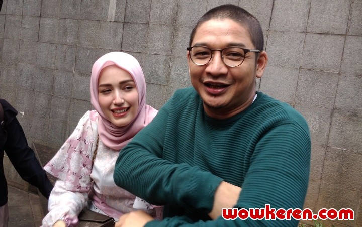 Pasha Ungu mengaku harus terpisah dari istri dan anak-anak akibat pandemi COVID-19