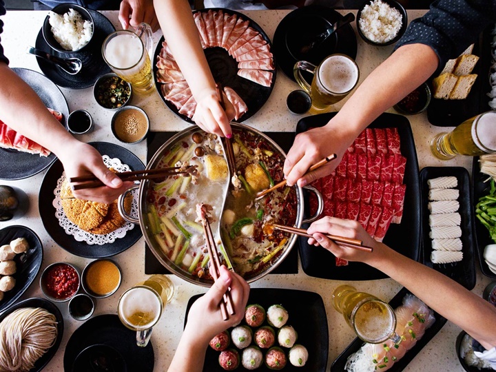 Hindari Restoran Hot Pot dan Pilih Area Outdoor