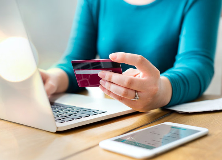 Jangan Hubungkan Dompet Digital dengan Kartu Debit atau Kredit