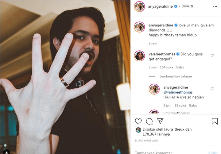 Anya Geraldine Beri Ovi Rangkuti Cincin Berlian