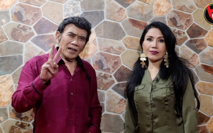 Rhoma Irama dan Rita Sugiarto Tampil di 'Konser' Hajatan Eks Grup Soneta, Langgar PSBB?