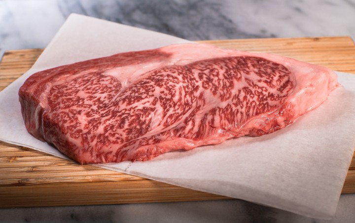 Perusahaan Malaysia Tawarkan Daging Wagyu Untuk Kurban Idul Adha Satu Paket Harganya Rp 100 Juta<script async src=