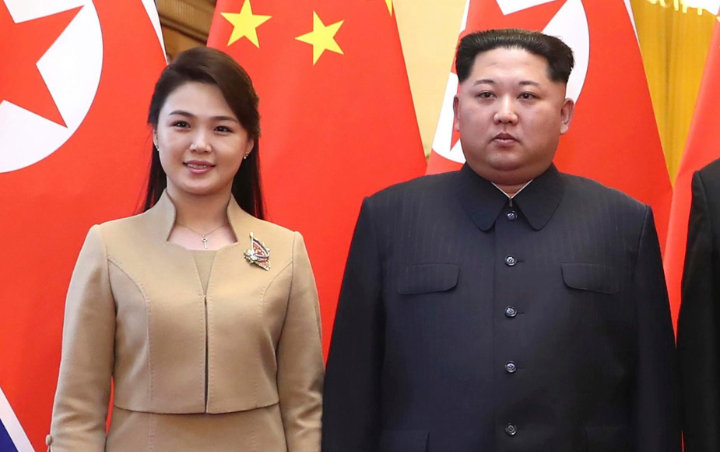 Pembelot Korut di Korsel Hina Istri Kim Jong Un Lewat Selebaran Foto 'Panas'