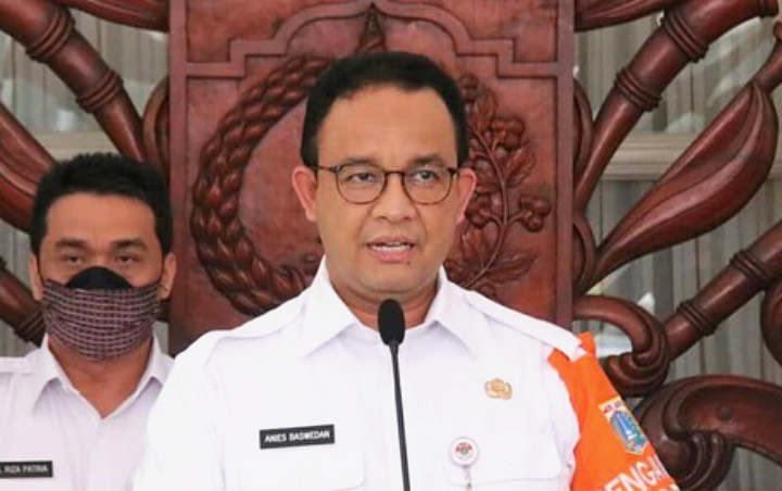 Sengkarut PPDB DKI, Anies Diminta Tak 'Tumbalkan' Anak Buah