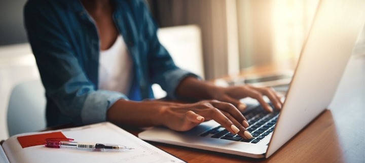 Pastikan Semua Peralatan dan Internet Berfungsi dengan Baik
