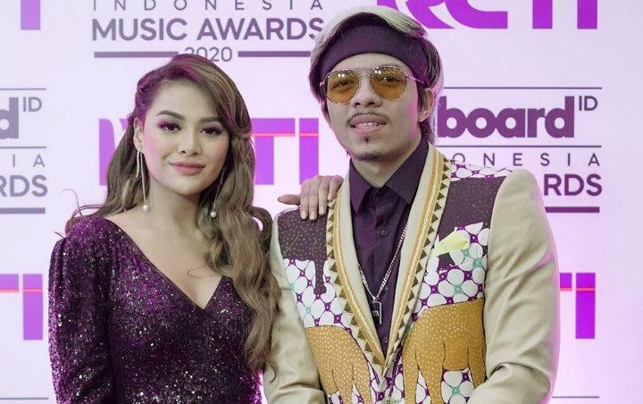 Single Baru Aurel Hermansyah Sukses Kalahkan BLACKPINK, Komentar Atta Halilintar Disorot