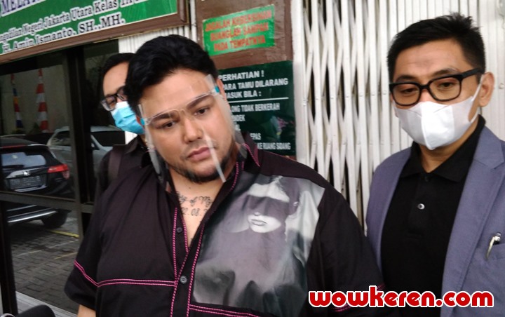 Pernah Jadi Pasien Klinik Kecantikan Ilegal, Ivan Gunawan Ngaku Tak Trauma Jalani Perawatan