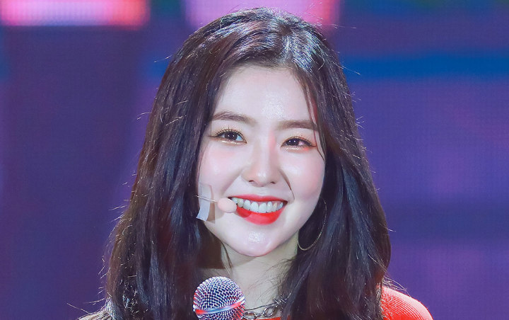Foto-Foto Irene Red Velvet Bareng Penari Latar Disorot Karena Kebiasaannya Ini