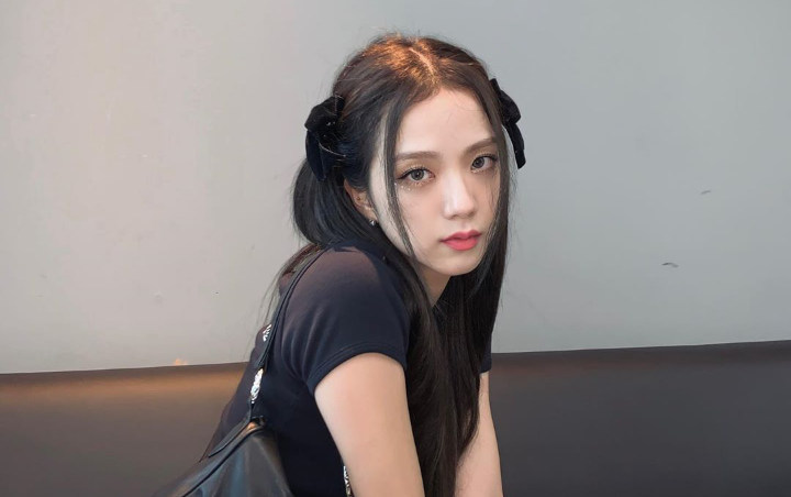 Jisoo BLACKPINK Berani Tampil Seksi Bertato dan Dipuji Habis-Habisan