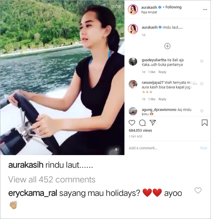 Aura Kasih Ngode Rindu Main Air, Komentar Romantis Suami Bikin Klepek-Klepek