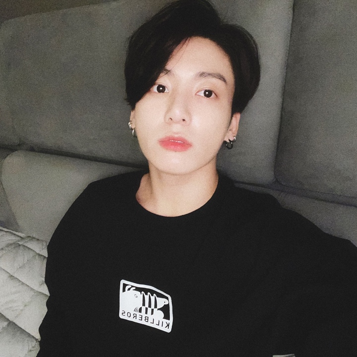 Rambut Jungkook Jadi Sorotan