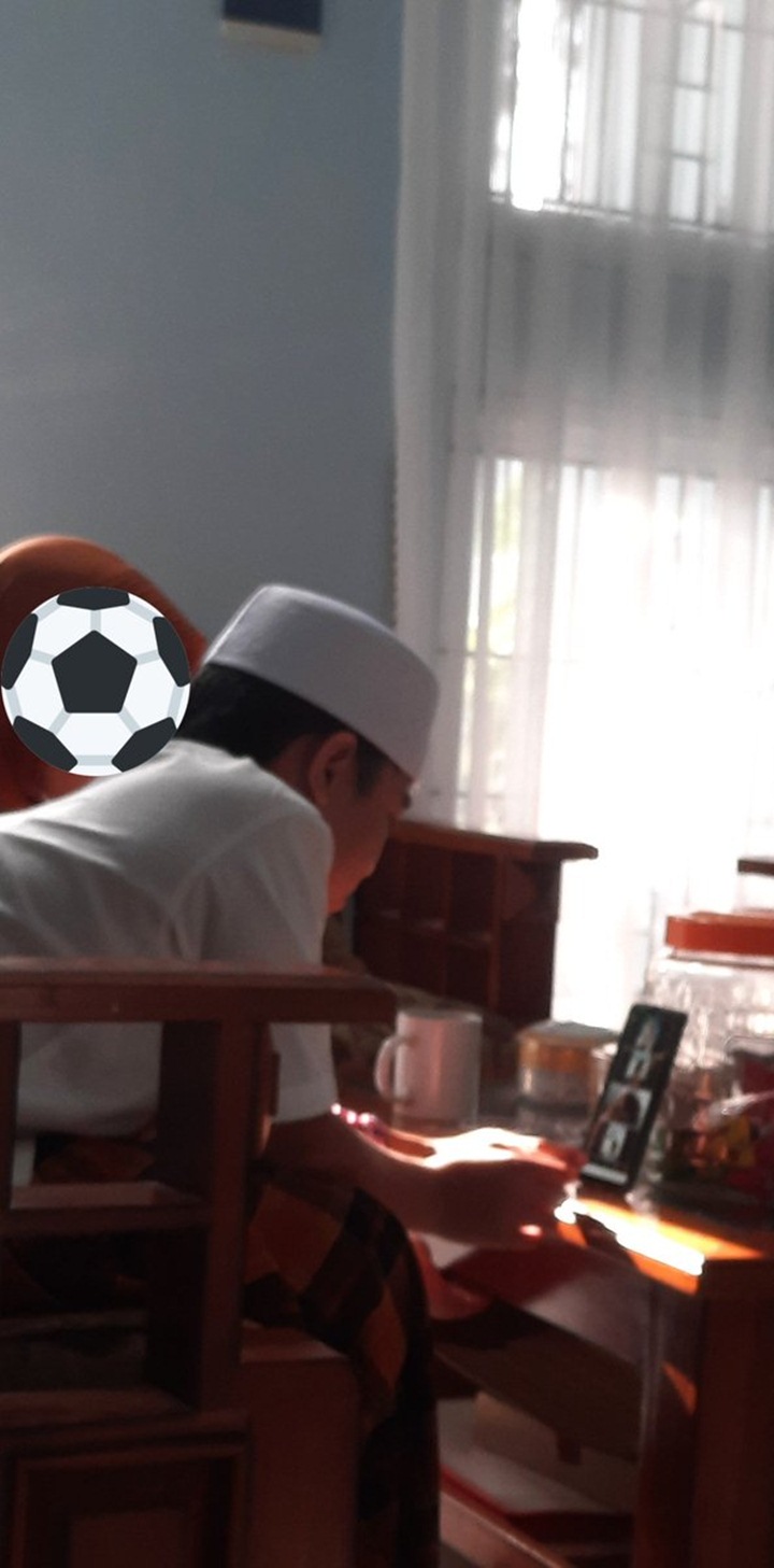 Tahun Ajaran Baru Dimulai, Tagar Ini Trending Gegara MPLS Online Penuh \'Drama\'-2