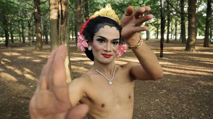 Kucumbu Tubuh Indahku