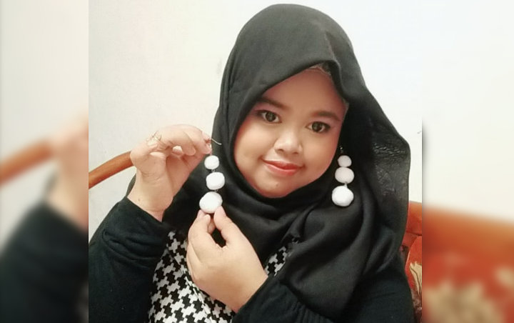 Suara Rahmawati Kekeyi Saat Nyanyi Lagu 'Keke Bukan Boneka' Tanpa Lipsync Ramai Dicibir