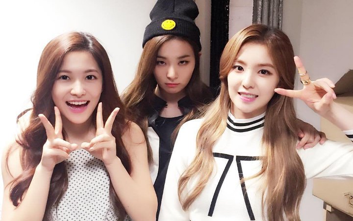 Di salah satu segmen, Yeri bertanya pada Seulgi dan Irene tentang kebiasaan mabuk mereka berdua dan mendapatkan jawaban menarik. Inilah kebiasaan mabuk mereka bertiga.