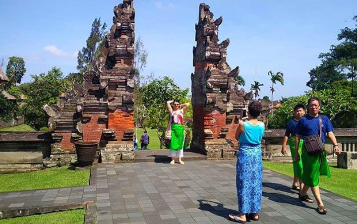  Bali  Kembali Buka Pariwisata Turis  Asing  Diizinkan 