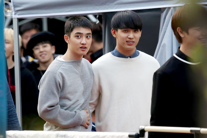 Netizen Ingin Baekhyun dan D.O. EXO Kolaborasi dengan Para Penyanyi Ini untuk SM STATION