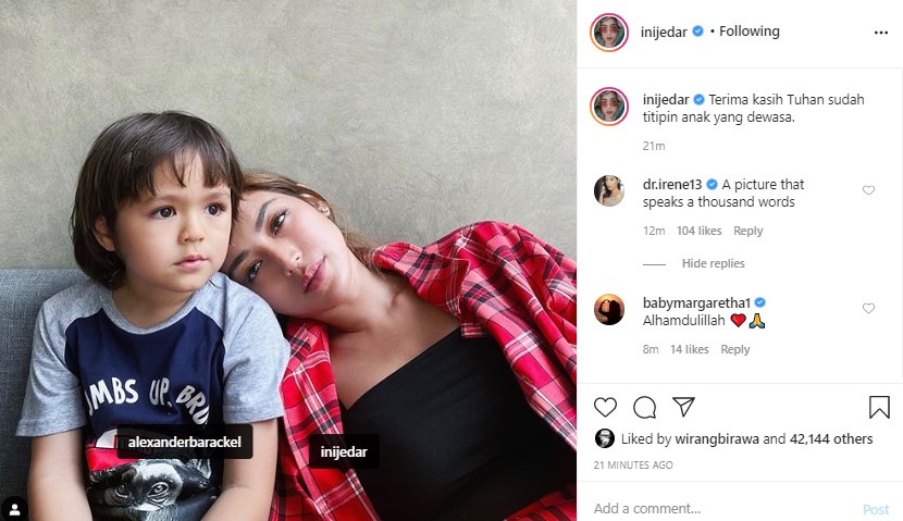Jessica Iskandar Banjir Dukungan Saat Bagikan Potret Pilu Bersandar Ke El Barack