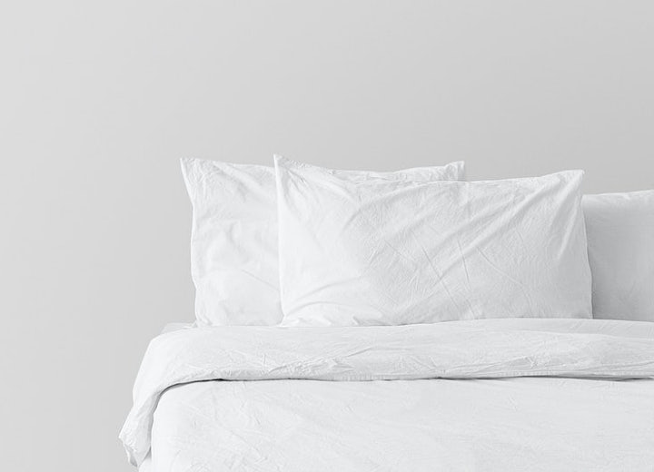 Perhatikan Kebersihan Tempat Tidur
