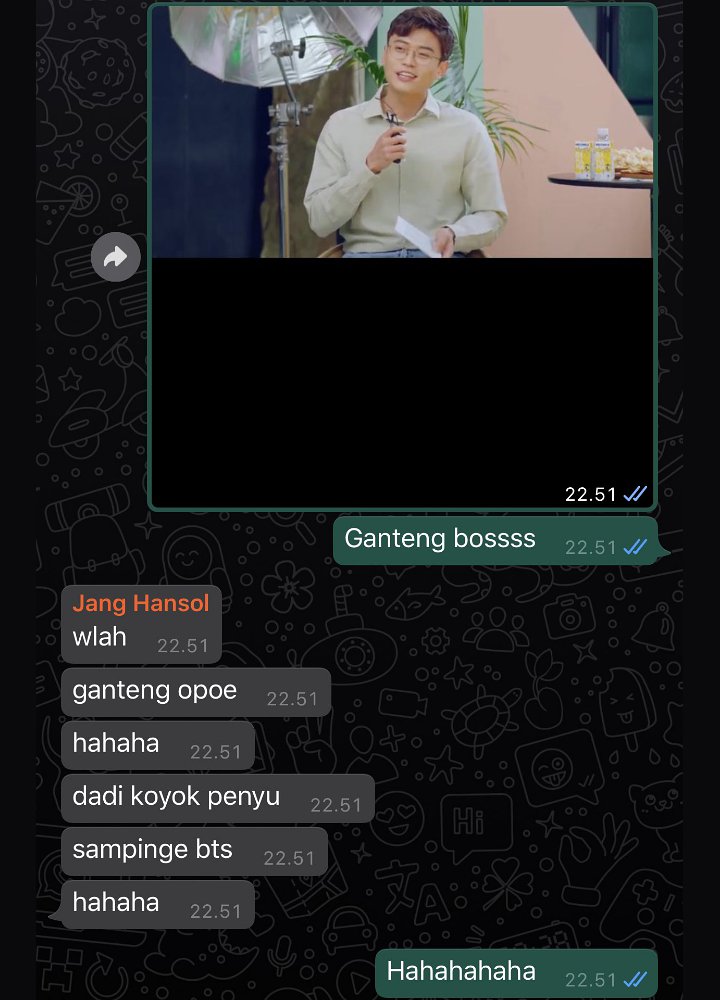 Jang Hansol Ungkap Alasan Lain Enggan Selfie Bareng BTS